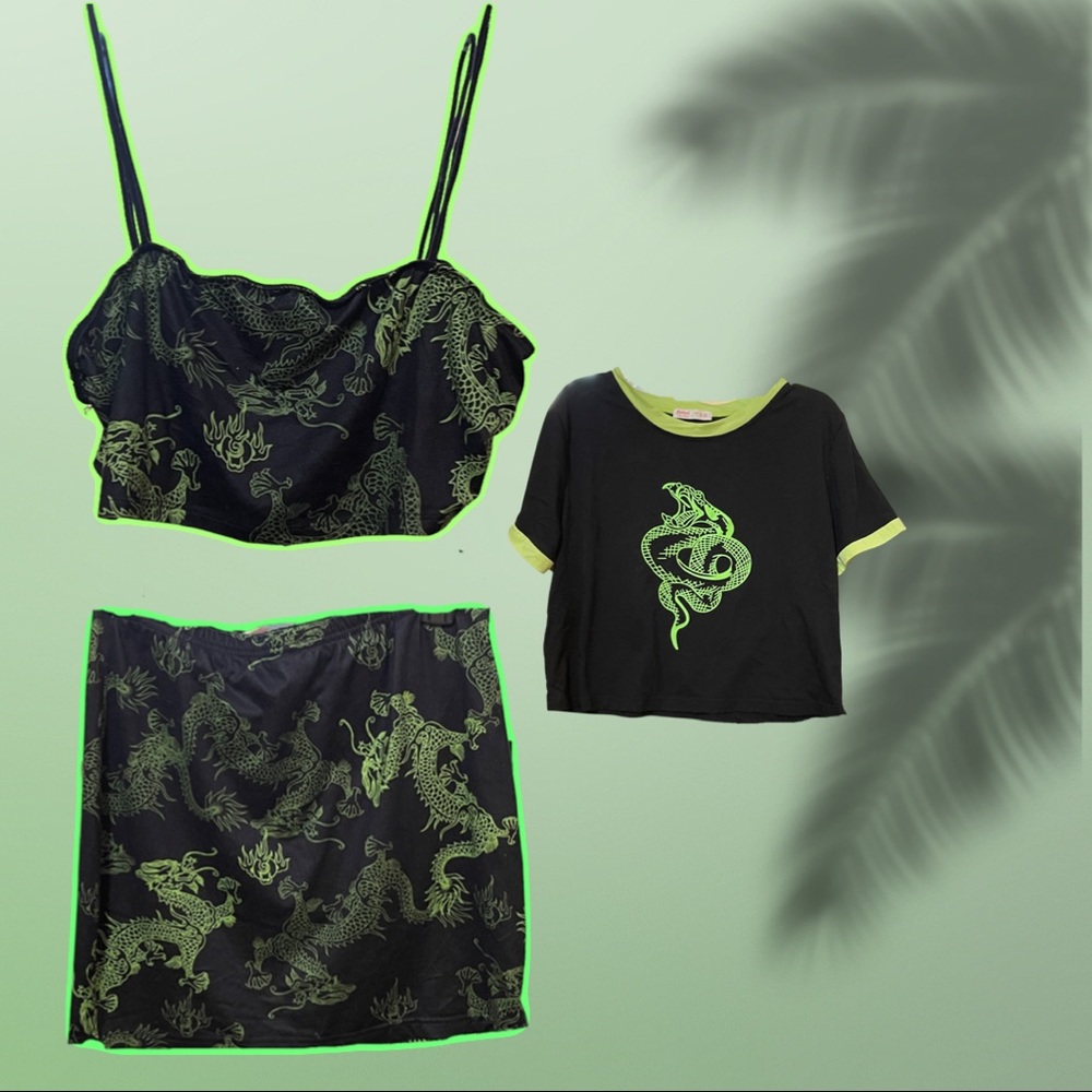 Three-piece oriental Skirt, undershirt, short belly T-shirt.